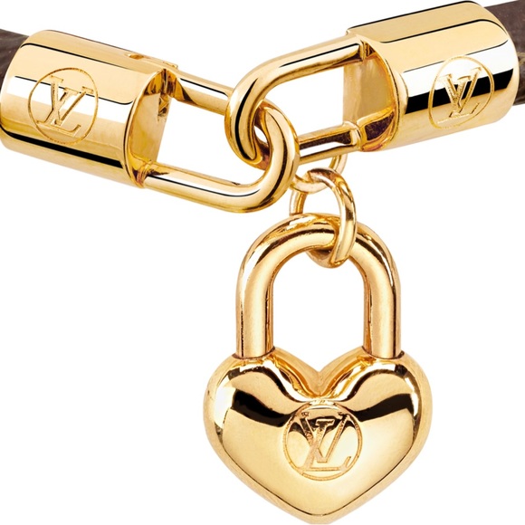 Louis Vuitton heart charm leather bracelet size 17 - Picture 3 of 8